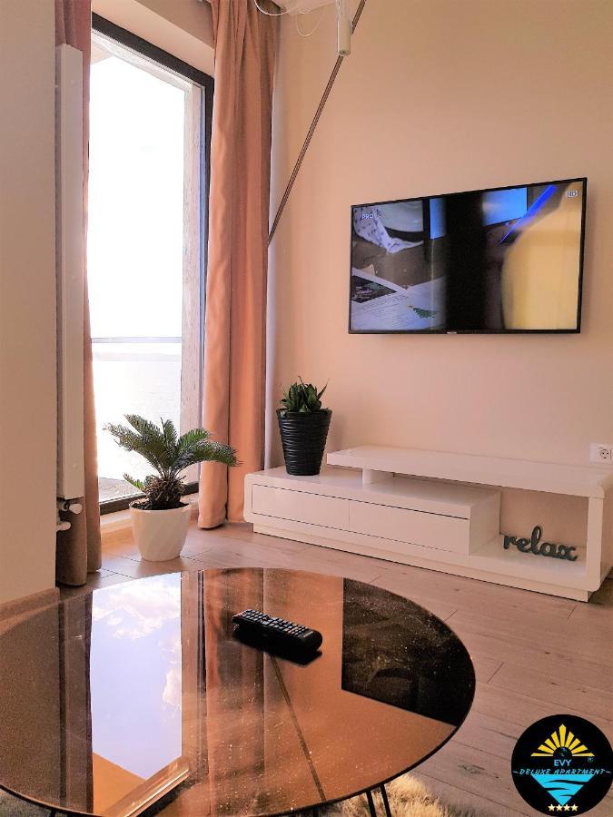 Evy Deluxe Apartment مامايا المظهر الخارجي الصورة