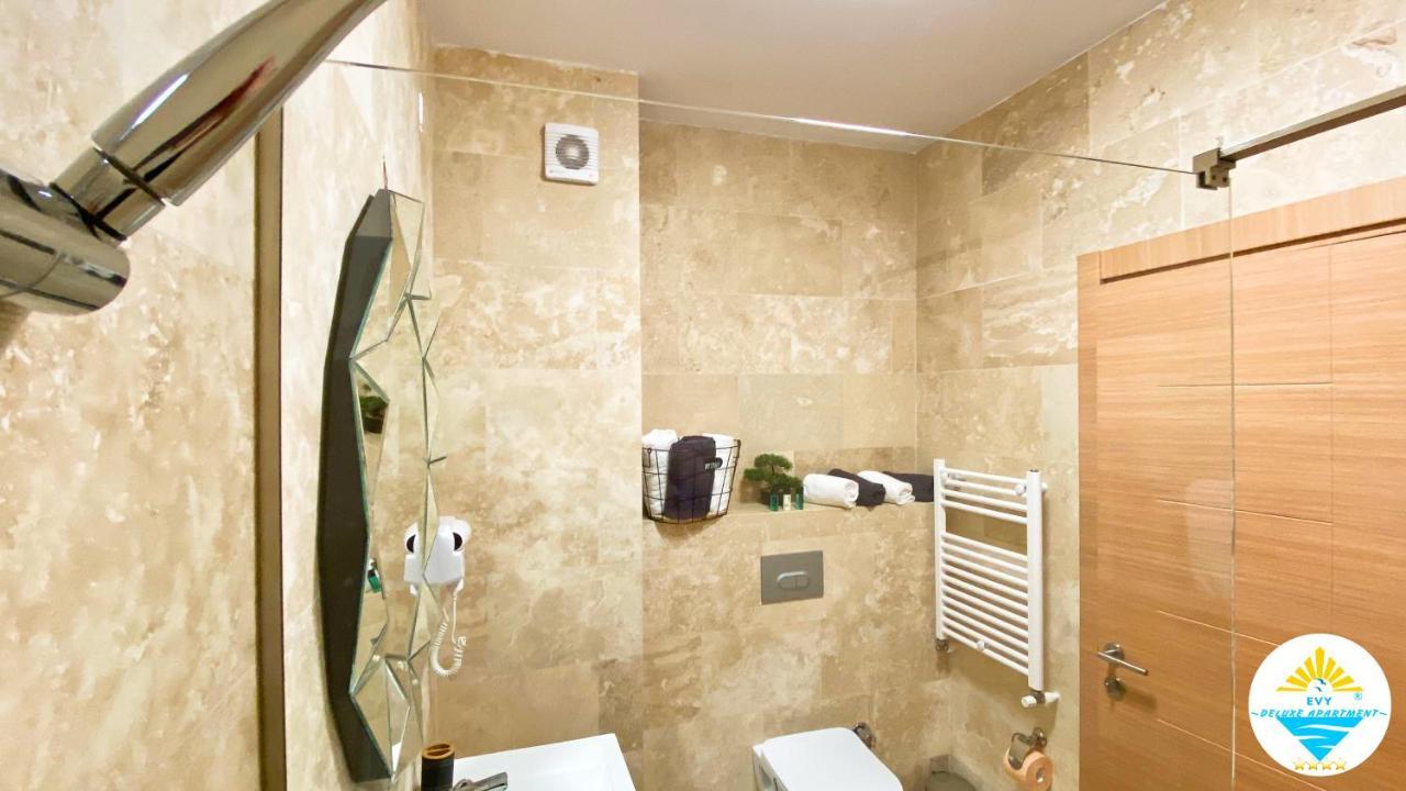 Evy Deluxe Apartment مامايا المظهر الخارجي الصورة